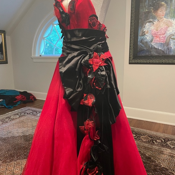 Luxury MICHEL-TELLIN DESIGNER PARIS Gown Worn Once 100%silk Video - Picture 3 of 14